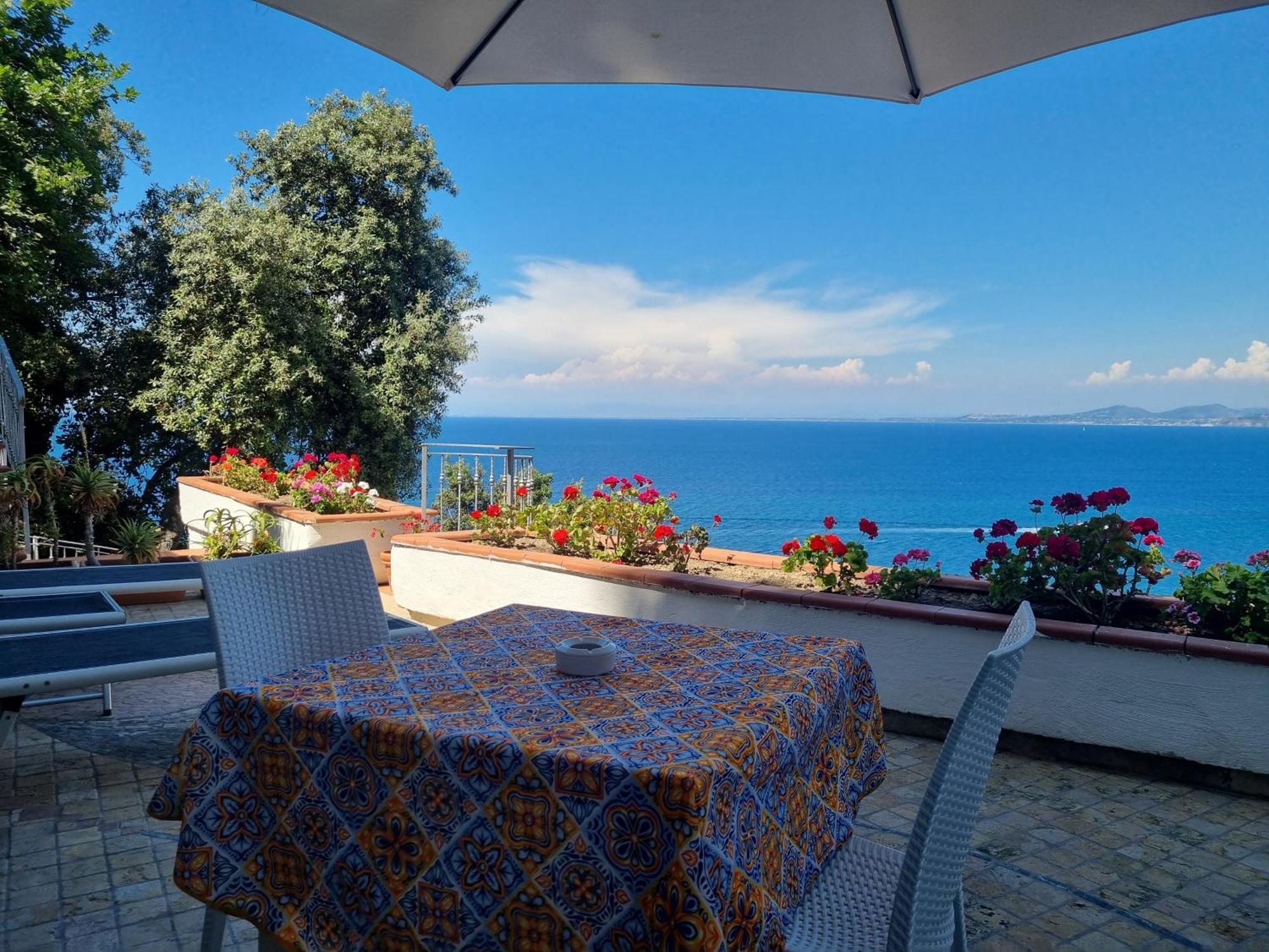 L'Incanto Suites Ischia Casamicciola Terme ภายนอก รูปภาพ