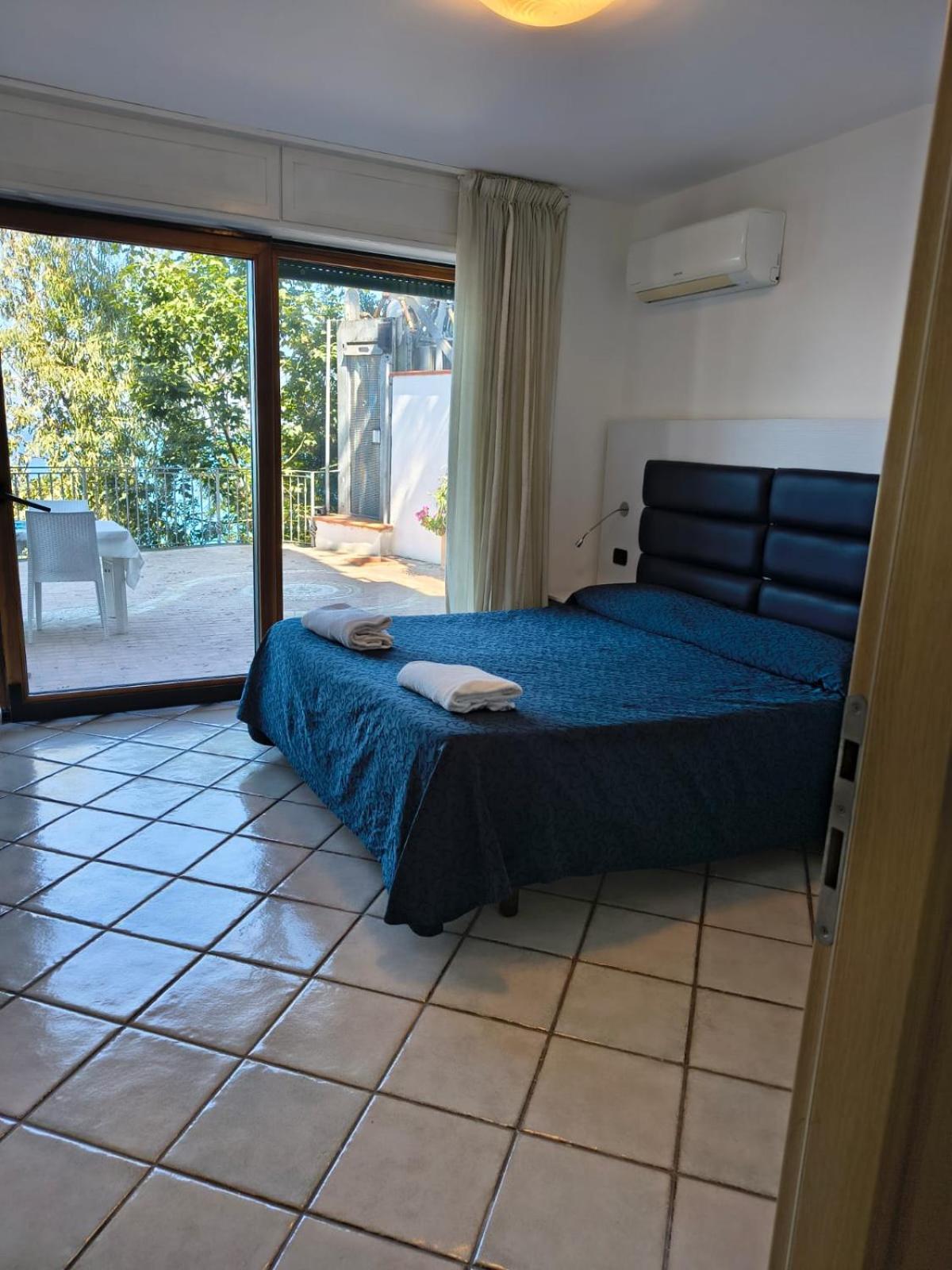 L'Incanto Suites Ischia Casamicciola Terme ภายนอก รูปภาพ